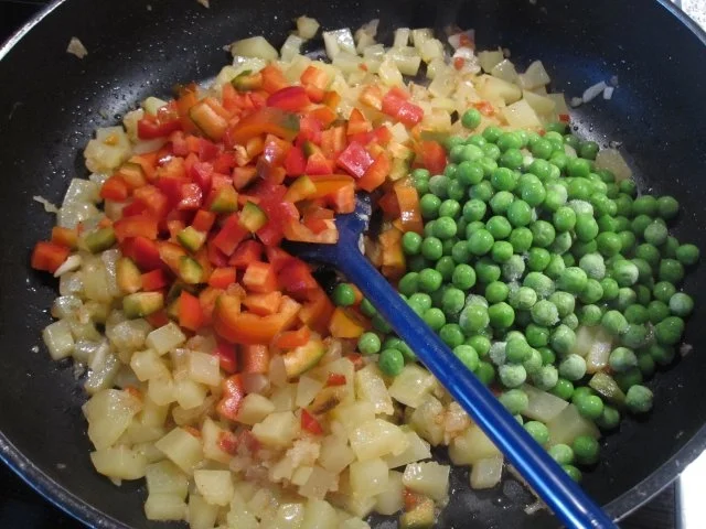 Bunte Schinken-Hörnchen-Pfanne - Rezept - Bild Nr. 5