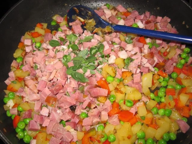 Bunte Schinken-Hörnchen-Pfanne - Rezept - Bild Nr. 6