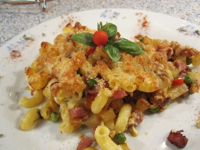 Bunte Schinken-Hörnchen-Pfanne - Rezept