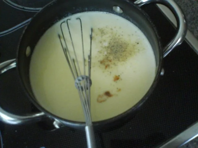 Rezept: Gratinierter Broccoli mit Schinkennudeln Bild Nr. 6 Gratinierter Broccoli mit Schinkennudeln - Rezept - Bild Nr. 6