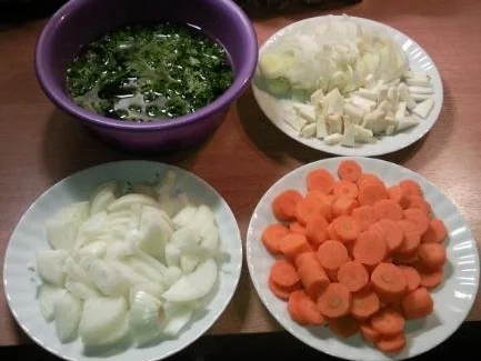 Sauerbraten mit Knödel und Rotkraut - Rezept - Bild Nr. 2