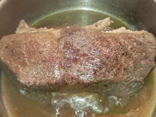 Sauerbraten mit Knödel und Rotkraut - Rezept - Bild Nr. 7