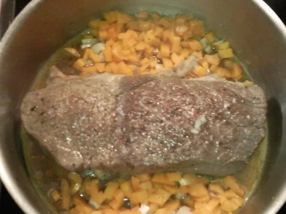 Sauerbraten mit Knödel und Rotkraut - Rezept - Bild Nr. 10