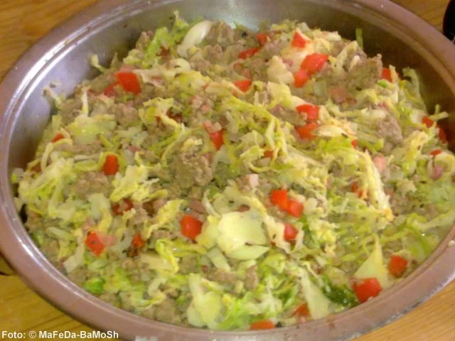 Herzhafte Wirsing-Hack-Pfanne - Rezept