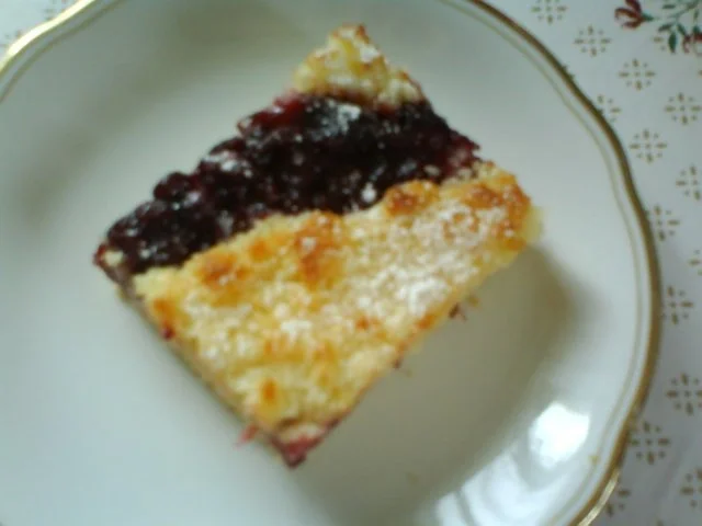 Rezept: Preißelbeerbienenstich Bild Nr. 4 Preißelbeerbienenstich - Rezept - Bild Nr. 4