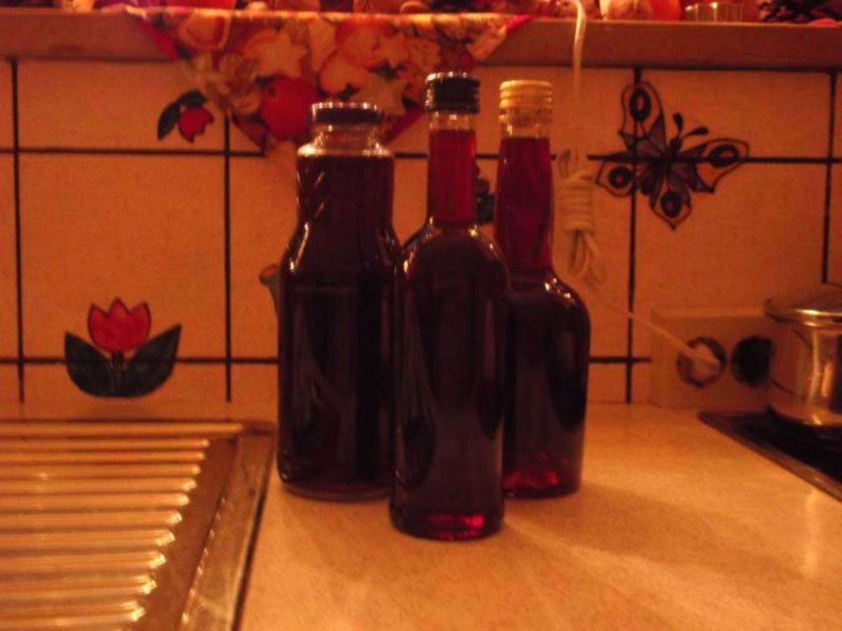 Bilder für Rotweinlikör - Rezept