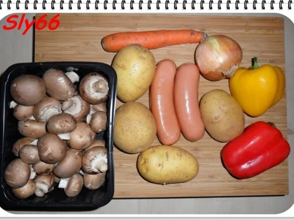 Rezept: Eintopf:Gulasch Allerlei ohne Fleisch und viel Wein Bild Nr. 2 Eintopf:Gulasch Allerlei ohne Fleisch und viel Wein - Rezept - Bild Nr. 2