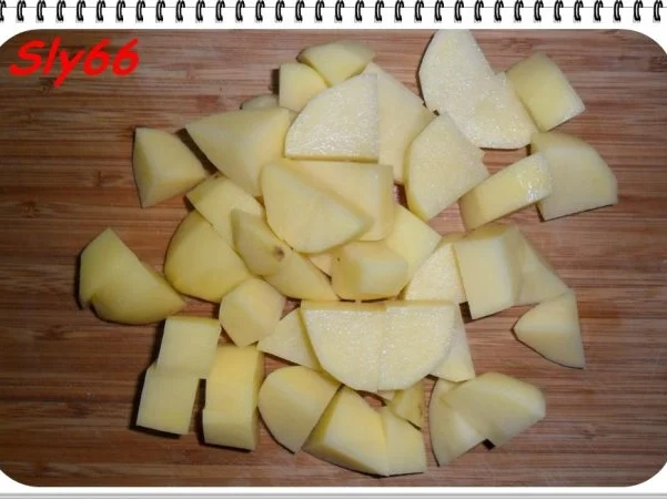 Rezept: Eintopf:Gulasch Allerlei ohne Fleisch und viel Wein Bild Nr. 4 Eintopf:Gulasch Allerlei ohne Fleisch und viel Wein - Rezept - Bild Nr. 4