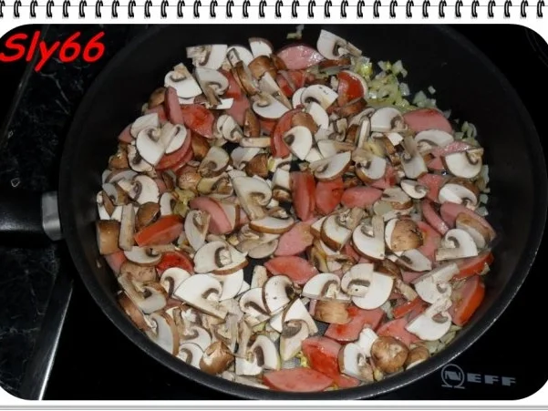 Rezept: Eintopf:Gulasch Allerlei ohne Fleisch und viel Wein Bild Nr. 9 Eintopf:Gulasch Allerlei ohne Fleisch und viel Wein - Rezept - Bild Nr. 9