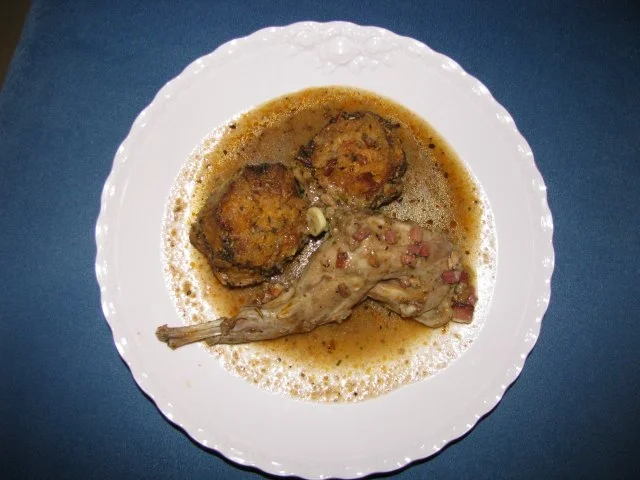 Rezept: Wild: Kaninchenragout mit Klößen Bild Nr. 7 Wild: Kaninchenragout mit Klößen - Rezept - Bild Nr. 7