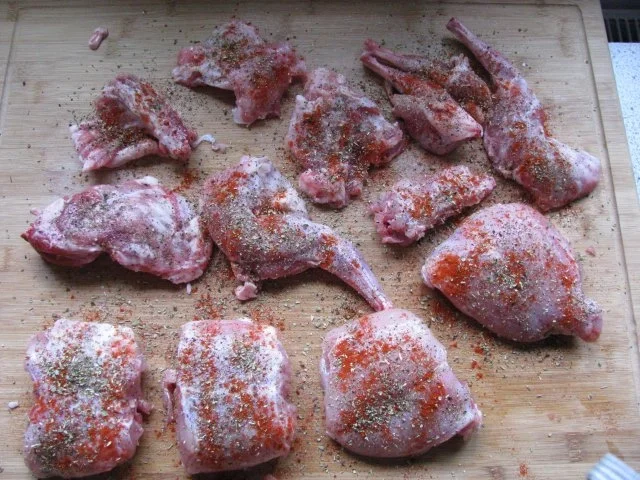 Rezept: Wild: Kaninchenragout mit Klößen Bild Nr. 2 Wild: Kaninchenragout mit Klößen - Rezept - Bild Nr. 2