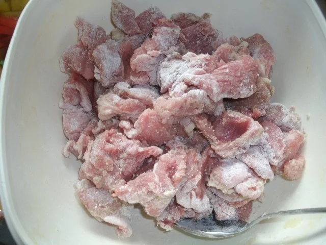 Rezept: Doppelt gebackenes Schweinefleisch mit Wirsing Bild Nr. 7 Doppelt gebackenes Schweinefleisch mit Wirsing - Rezept - Bild Nr. 7