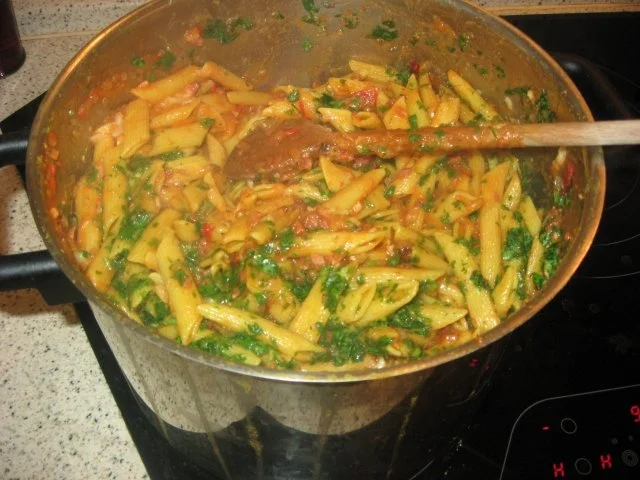 Penne all'arrabbiata - Rezept - Bild Nr. 6