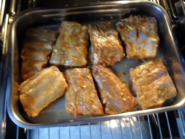 Schälrippchen mit Apfel-Rotkraut und Pürree - Rezept - Bild Nr. 2