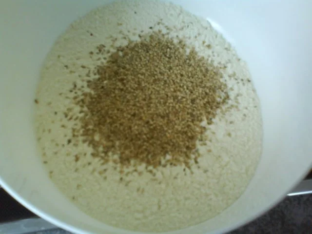 Rezept: Sesambrötchen Bild Nr. 5 Sesambrötchen - Rezept - Bild Nr. 5