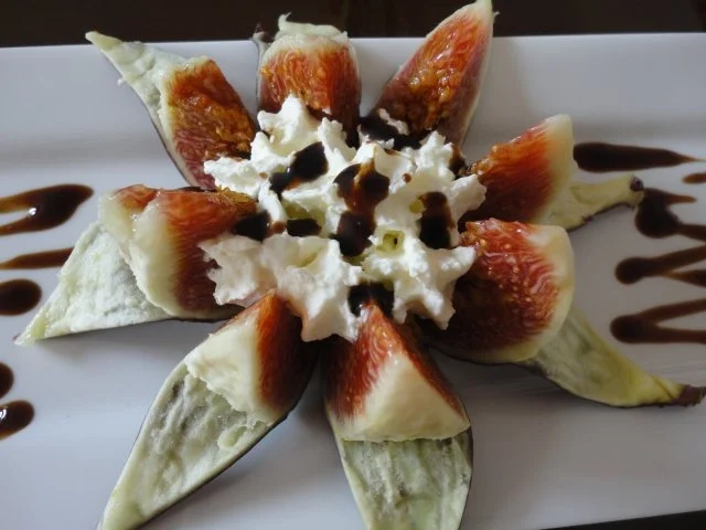 Rezept: Feigen Blümchen mit Balsamico Creme Bild Nr. 4 Feigen Blümchen mit Balsamico Creme - Rezept - Bild Nr. 4