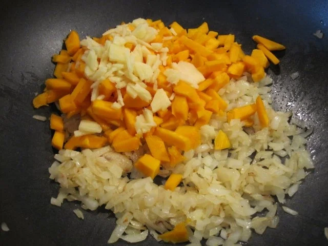 Rezept: Kürbis-Reis-Hähnchen-Pfanne Bild Nr. 5 Kürbis-Reis-Hähnchen-Pfanne - Rezept - Bild Nr. 5