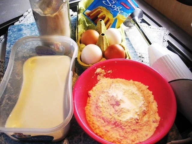 Rezept: Eierkuchen mit Vanillesoße ... Bild Nr. 2 Eierkuchen mit Vanillesoße ... - Rezept - Bild Nr. 2