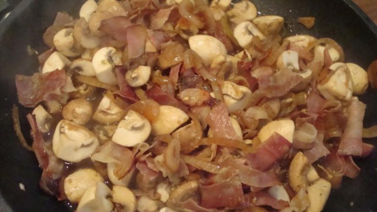 Bandnudeln mit Champignons und Speck - Rezept - Bild Nr. 3