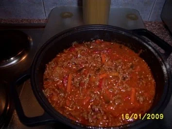 Hachfleischsoße mit Pustasalat - Rezept - Bild Nr. 2