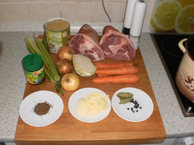 Rezept: Bayerisches Eisbein mit Sauerkraut Bild Nr. 2 Bayerisches Eisbein mit Sauerkraut - Rezept - Bild Nr. 2