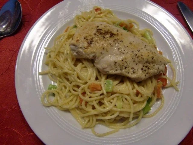 Rezept: Hähnchenbrust auf Spaghetti Gemüsebett Bild Nr. 7 Hähnchenbrust auf Spaghetti Gemüsebett - Rezept - Bild Nr. 7