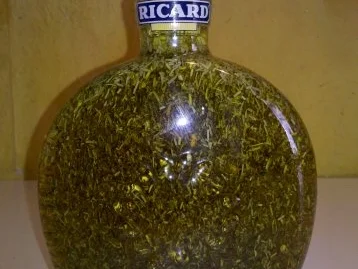 Rezept: Öl: Mediteranes Kräuteröl Öl: Mediteranes Kräuteröl - Rezept