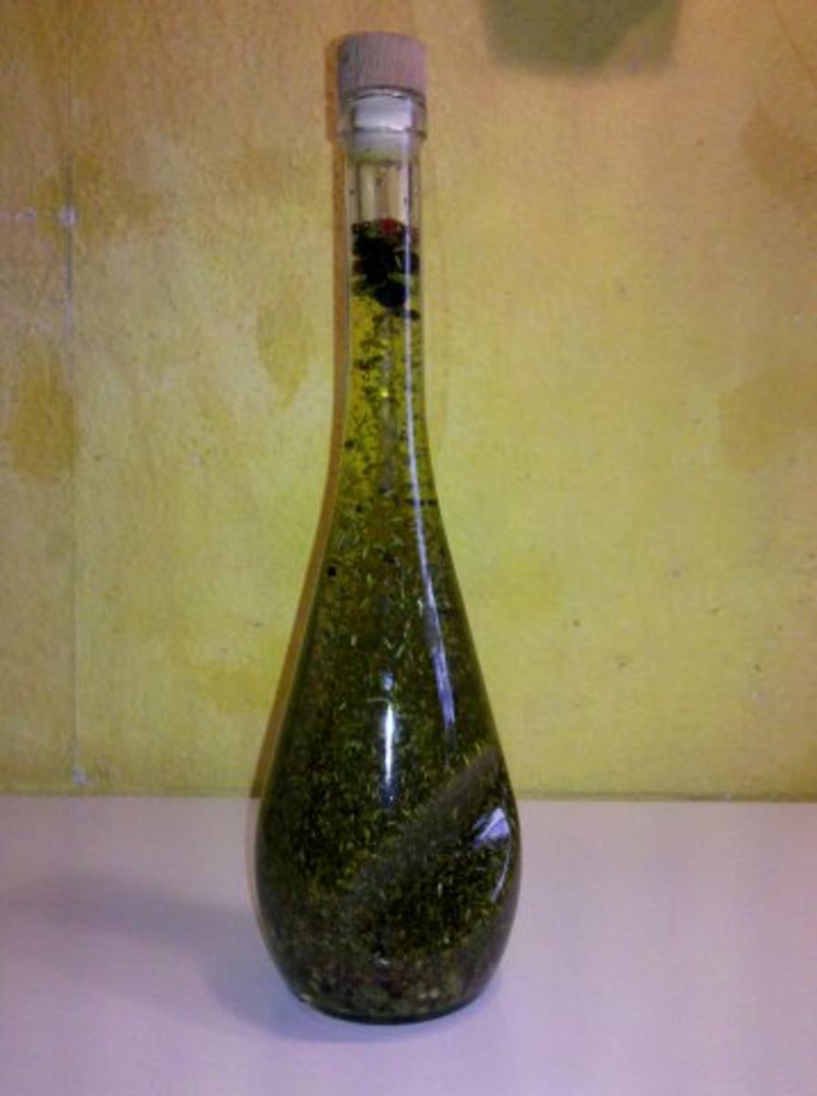 Öl: Toskanisches Kräuter- und Gewürzöl - Rezept