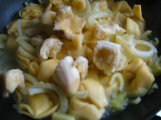 Rezept: Tortelini mit Fenchel Bild Nr. 6 Tortelini mit Fenchel - Rezept - Bild Nr. 6