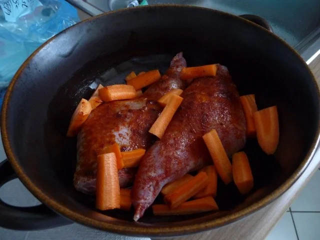 Kaninchen : Keulen in Knoblauchsoße aus dem Zaubertopf* - Rezept - Bild Nr. 4