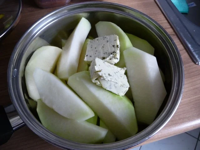 Gemüsebeilagen :  Kräuterbutter an Kohlrabi - Rezept - Bild Nr. 2