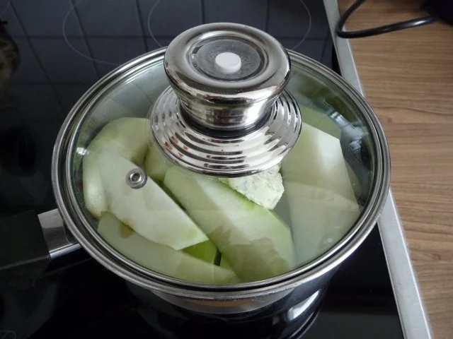 Gemüsebeilagen :  Kräuterbutter an Kohlrabi - Rezept - Bild Nr. 3