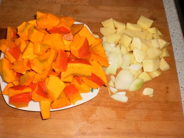 Kürbissuppe mit Kabanossi - Rezept - Bild Nr. 4