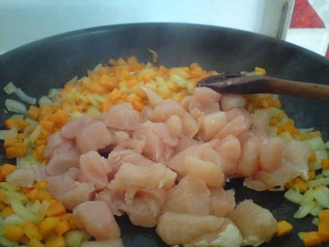 Rezept: Hähnchen-Nudel-Pfanne Bild Nr. 3 Hähnchen-Nudel-Pfanne - Rezept - Bild Nr. 3