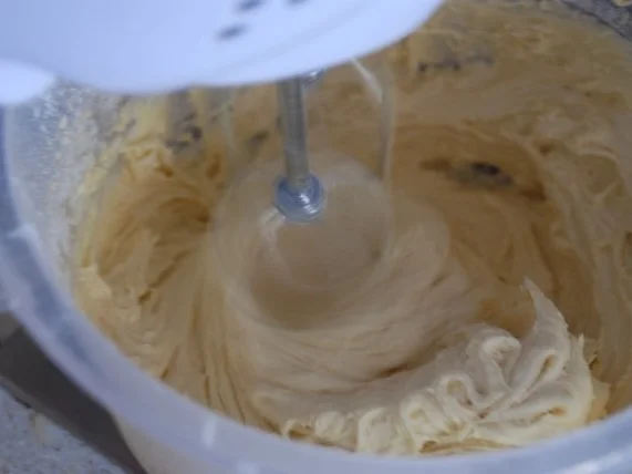 Rezept: Warmer Apfelmuskuchen Bild Nr. 5 Warmer Apfelmuskuchen - Rezept - Bild Nr. 5