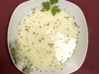 Almsuppe mit Fladenbrot - Yayla Corbasi ve Pideylen (Sontje Peplow) - Rezept - Bild Nr. 9