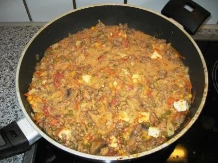 Hackpfanne mit Feta und Reis - Rezept