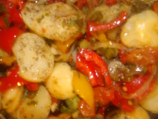 Rezept: Salat : -Ital. Kartoffelsalat mit Thunfisch Bild Nr. 2 Salat : -Ital. Kartoffelsalat mit Thunfisch - Rezept - Bild Nr. 2