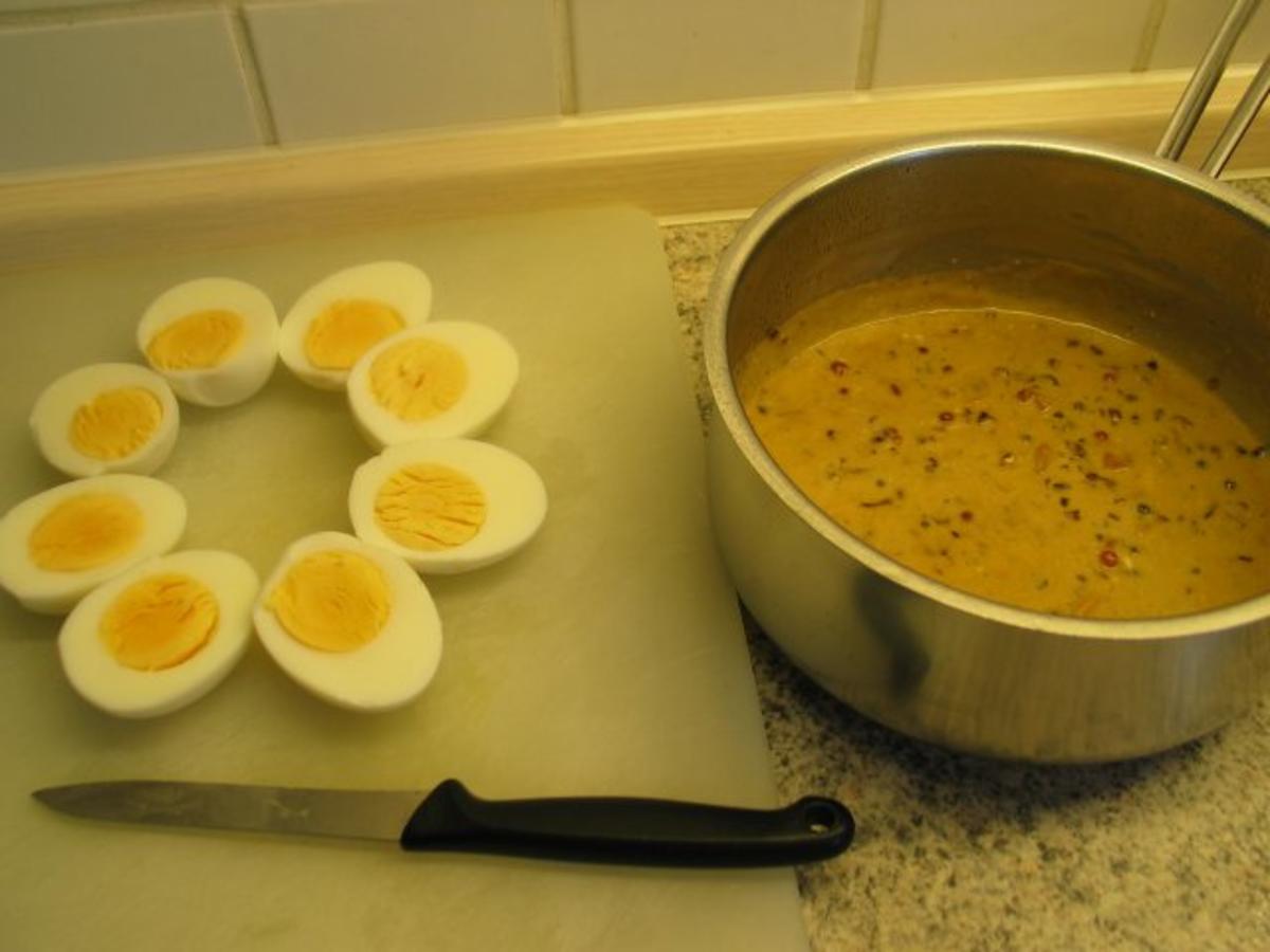 Eierspeisen: Eier in bunter Schinken-Pfeffer-Sahnesoße - Rezept - Bild Nr. 5