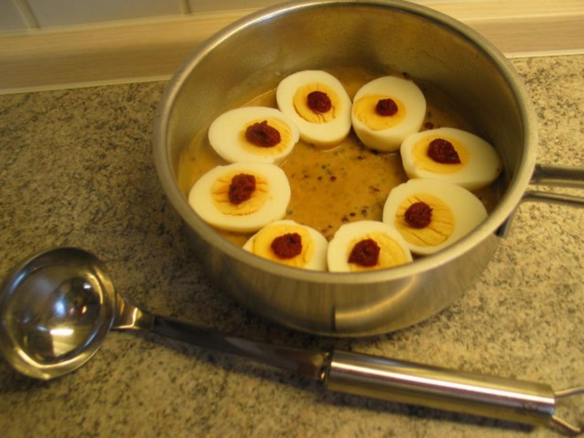 Eierspeisen: Eier in bunter Schinken-Pfeffer-Sahnesoße - Rezept - Bild Nr. 6
