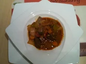 Scharfes Fleischtöpfli für faule Biertrinker - Rezept