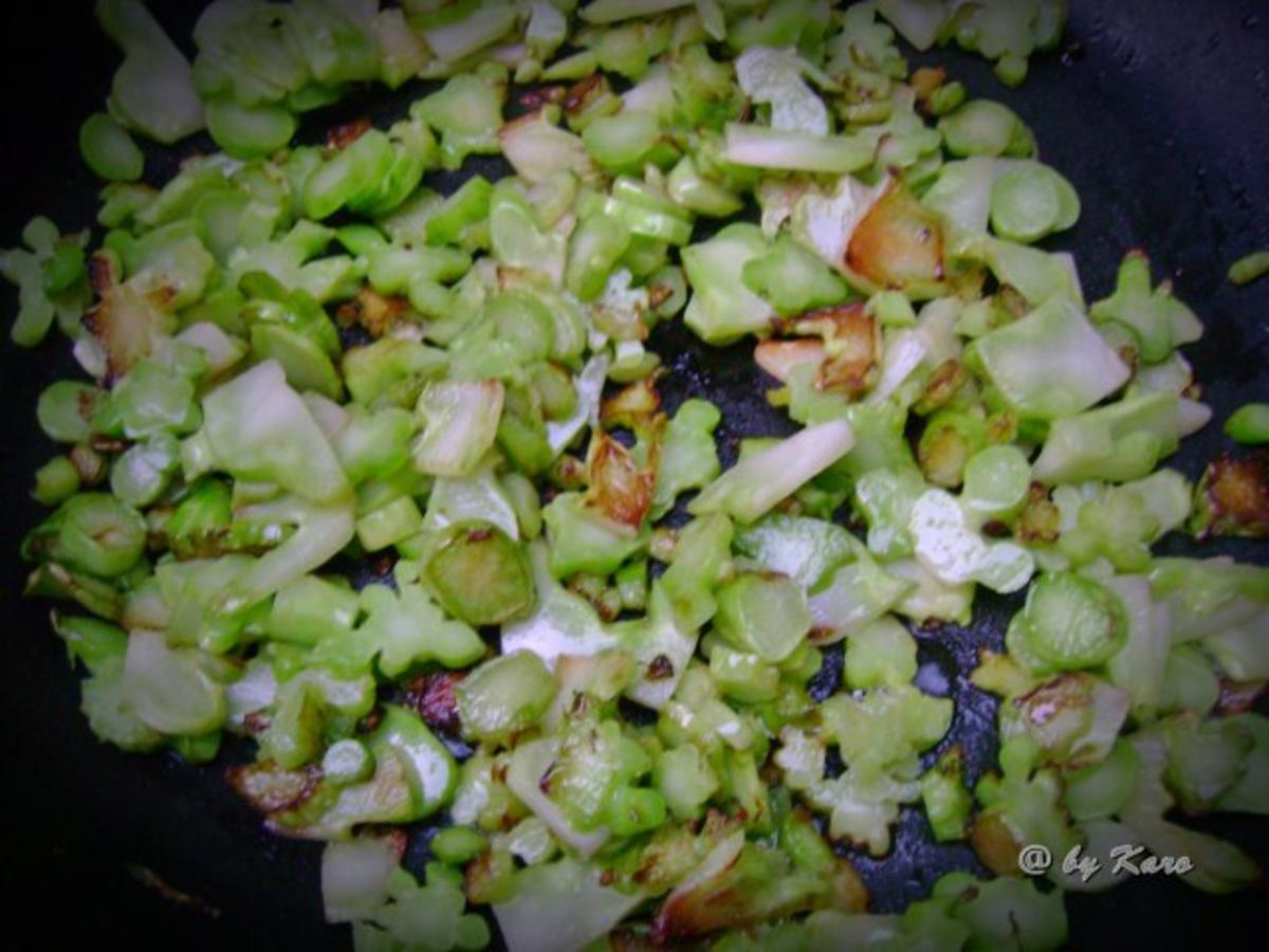 Geflügel: Gebratener  Broccoli mit Hähnchenfilet auf Rigatoni - Rezept - Bild Nr. 5