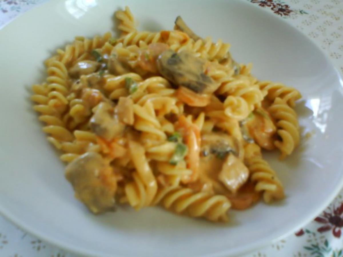 Fusili con funghi e vedure - Rezept - Bild Nr. 2