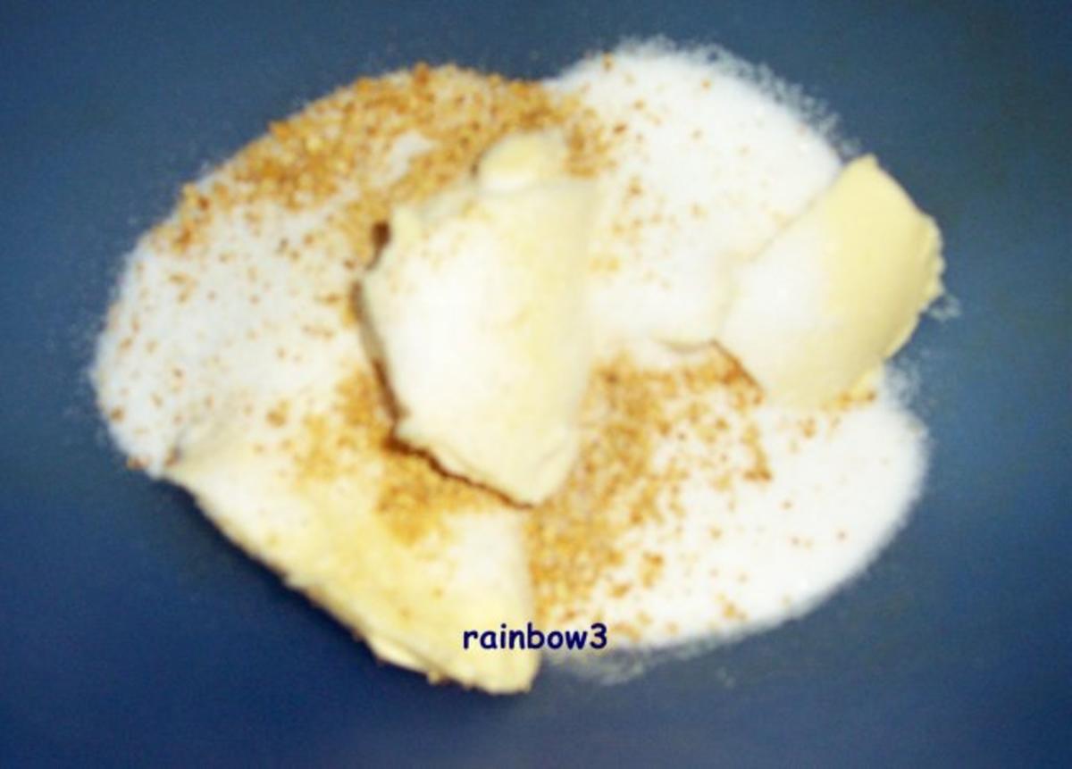 Backen: Apfeltorte unter einer Erdnuss-Karamell-Decke - Rezept - Bild Nr. 3