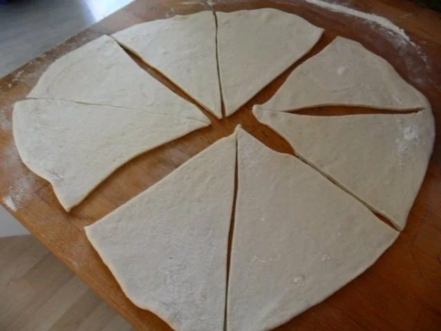 Salz-/Kümmelkipferl - Rezept - Bild Nr. 5