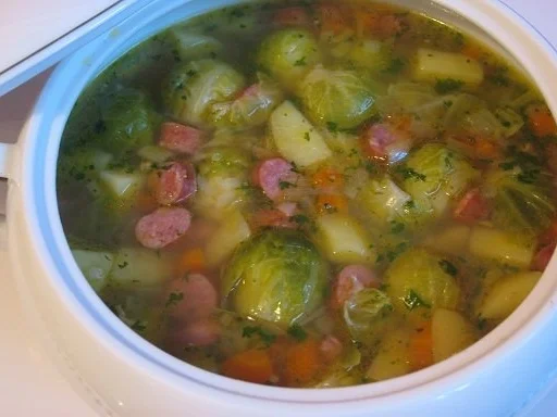 Rezept: Rosenkohleintopf Rosenkohleintopf - Rezept