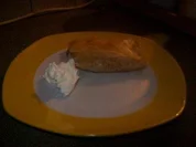 Blätterteigstrudel mit Schafkäse-Thunfischfüllung - Rezept