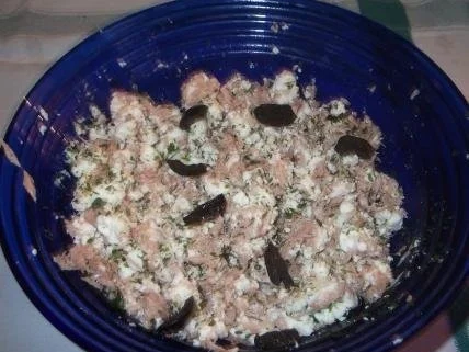 Rezept: Blätterteigstrudel mit Schafkäse-Thunfischfüllung Bild Nr. 2 Blätterteigstrudel mit Schafkäse-Thunfischfüllung - Rezept - Bild Nr. 2