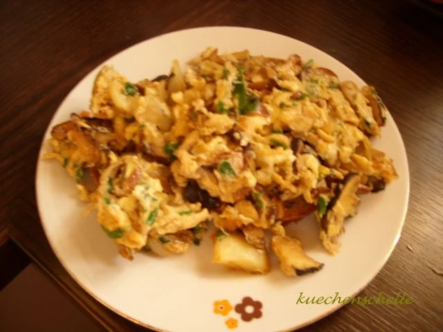 Waldpilz-Rührei - Rezept