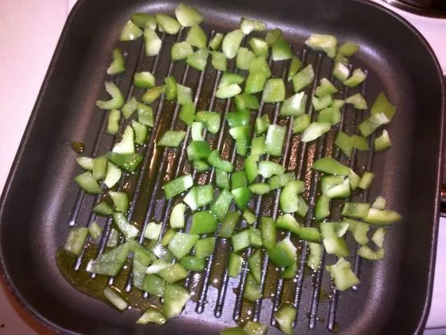 Rezept: Fleisch: Mariniertes Schnitzel mit Steinpilznudeln Bild Nr. 4 Fleisch: Mariniertes Schnitzel mit Steinpilznudeln - Rezept - Bild Nr. 4